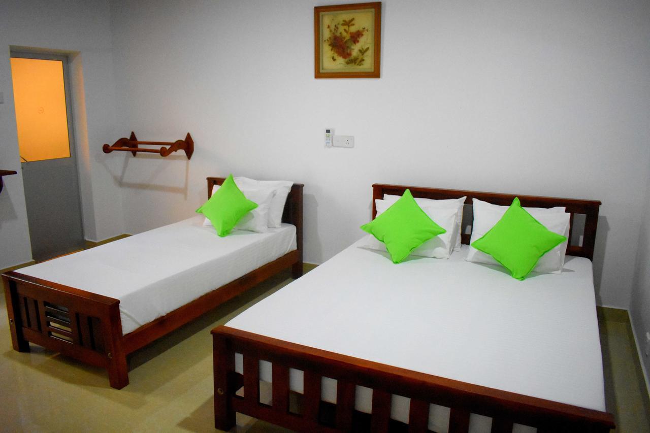 Leonine Villa Yala Tissamaharama Ngoại thất bức ảnh