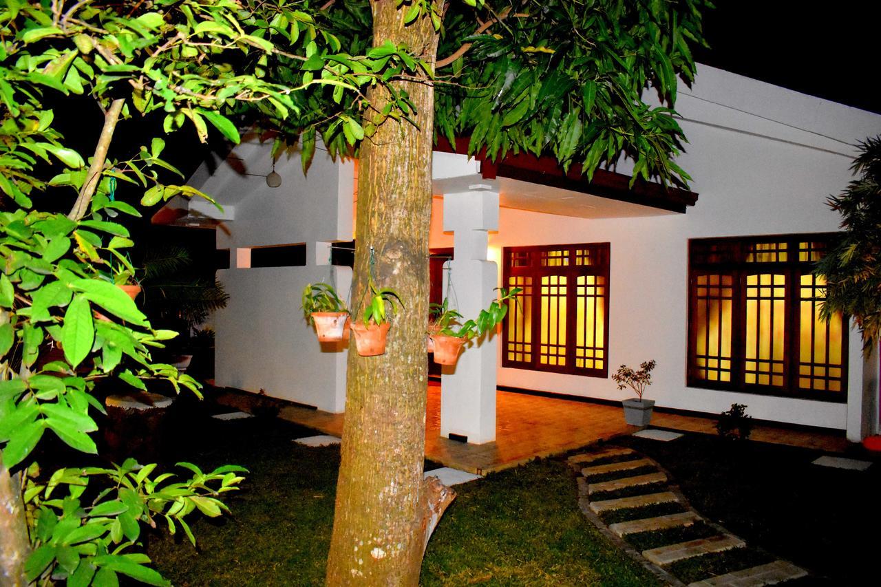 Leonine Villa Yala Tissamaharama Ngoại thất bức ảnh